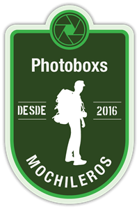 Photoboxs Mochileros Insignia Logo PNG Vector